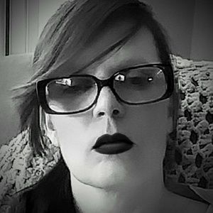 Meet your Posher, Shelia